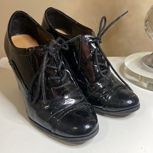 Nine West Patent Oxford Block Heels